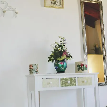 S'arrosa Antiga Bed and breakfast